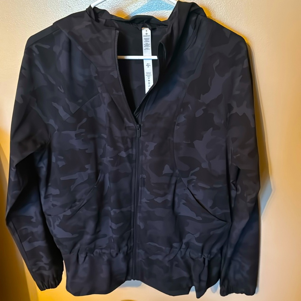 LIKE NEW Lululemon jacket